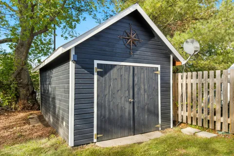 197 DILL Street, ON P1L 1E6