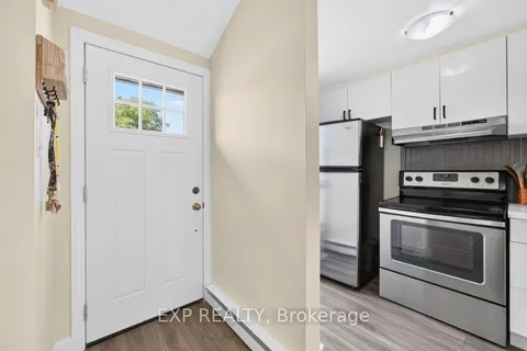 720 Parkview Crescent, ON N3H 4X9