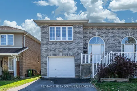 158 Briceland Street, ON K7K 7L2