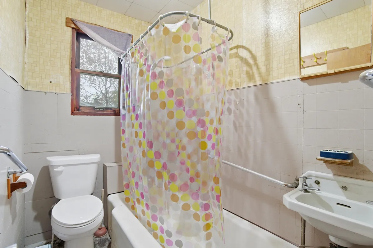 25 Cann Street, ON P1H 1K7