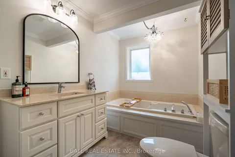 48 Head Street, ON K0M 1A0