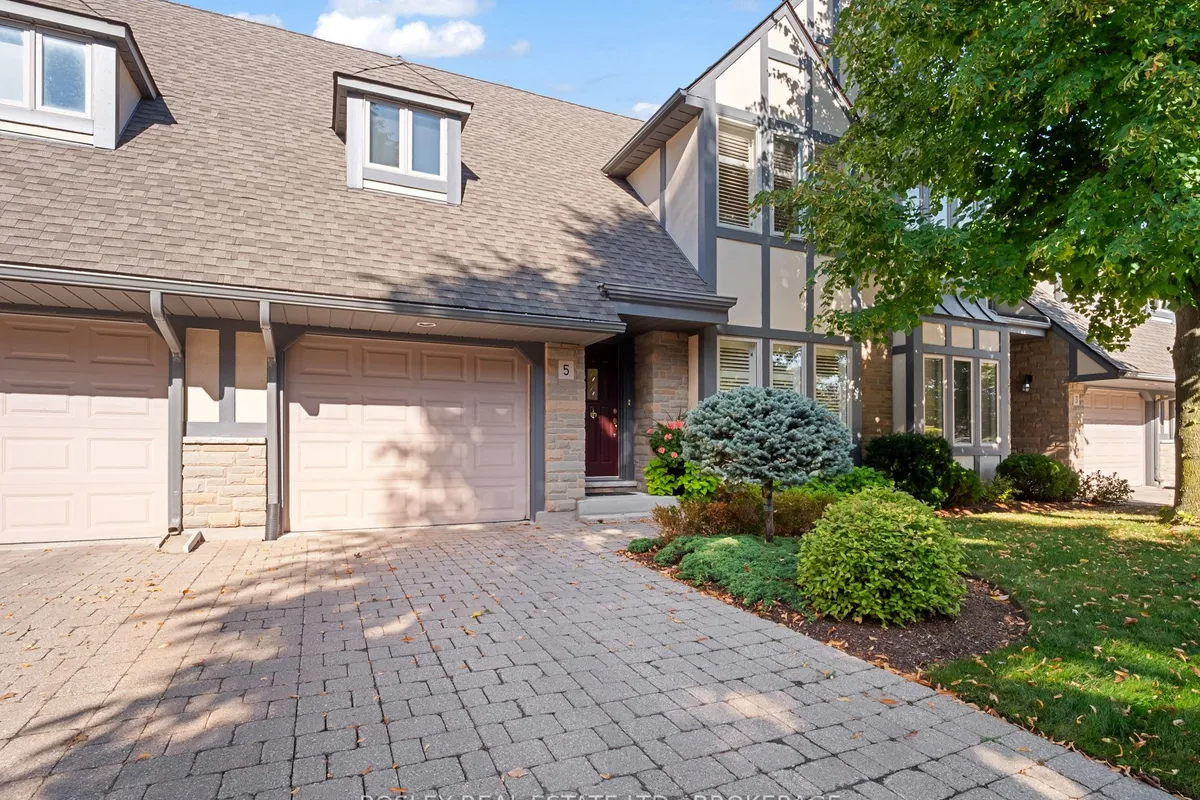 575 Simcoe Street, ON L0S 1J0