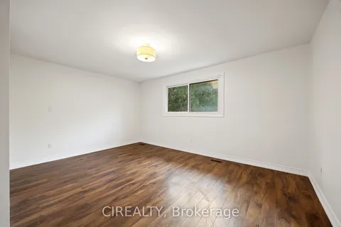 142 Norrie Avenue, ON L9A 2E6