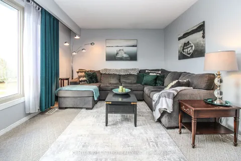 2130 Meadowview Road, ON K9L 1S4