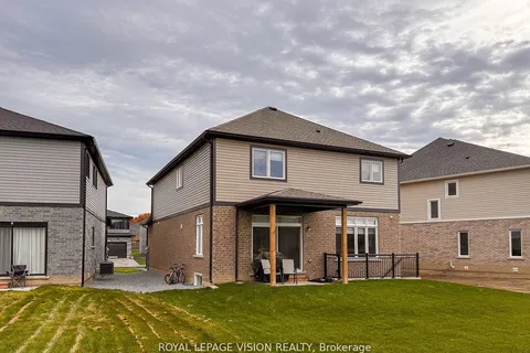 155 Bur Oak Drive, ON L2V 4Y6