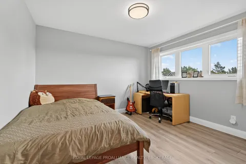 1520 Berkshire Drive, ON K7P 0S7