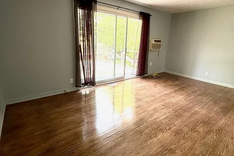 45 Larch Street, ON K0L 1M0