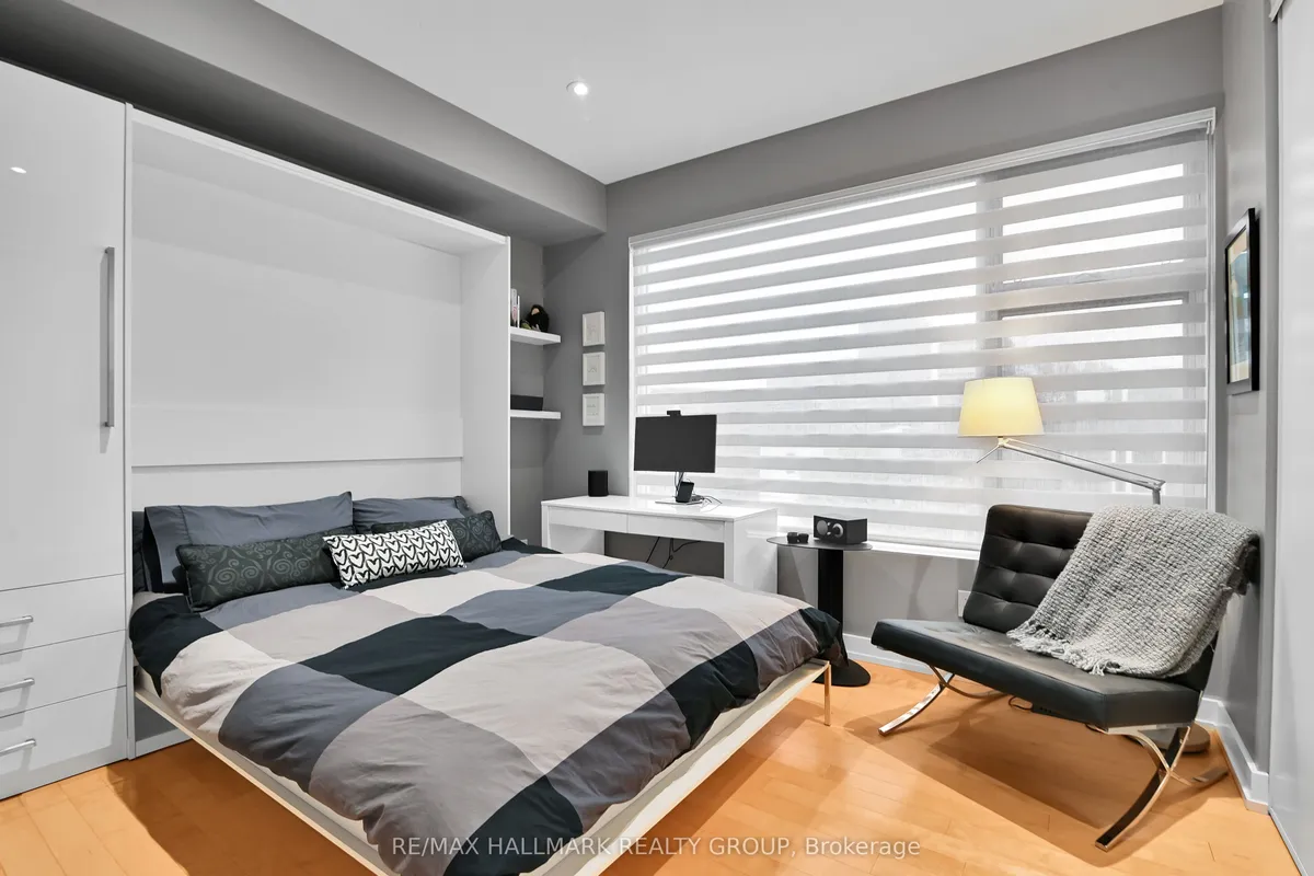 68G Stonehurst Avenue, ON K1Y 1R5