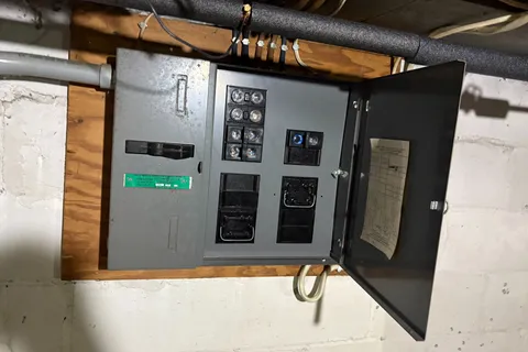 130 Arundell Street, ON N5Z 2J9