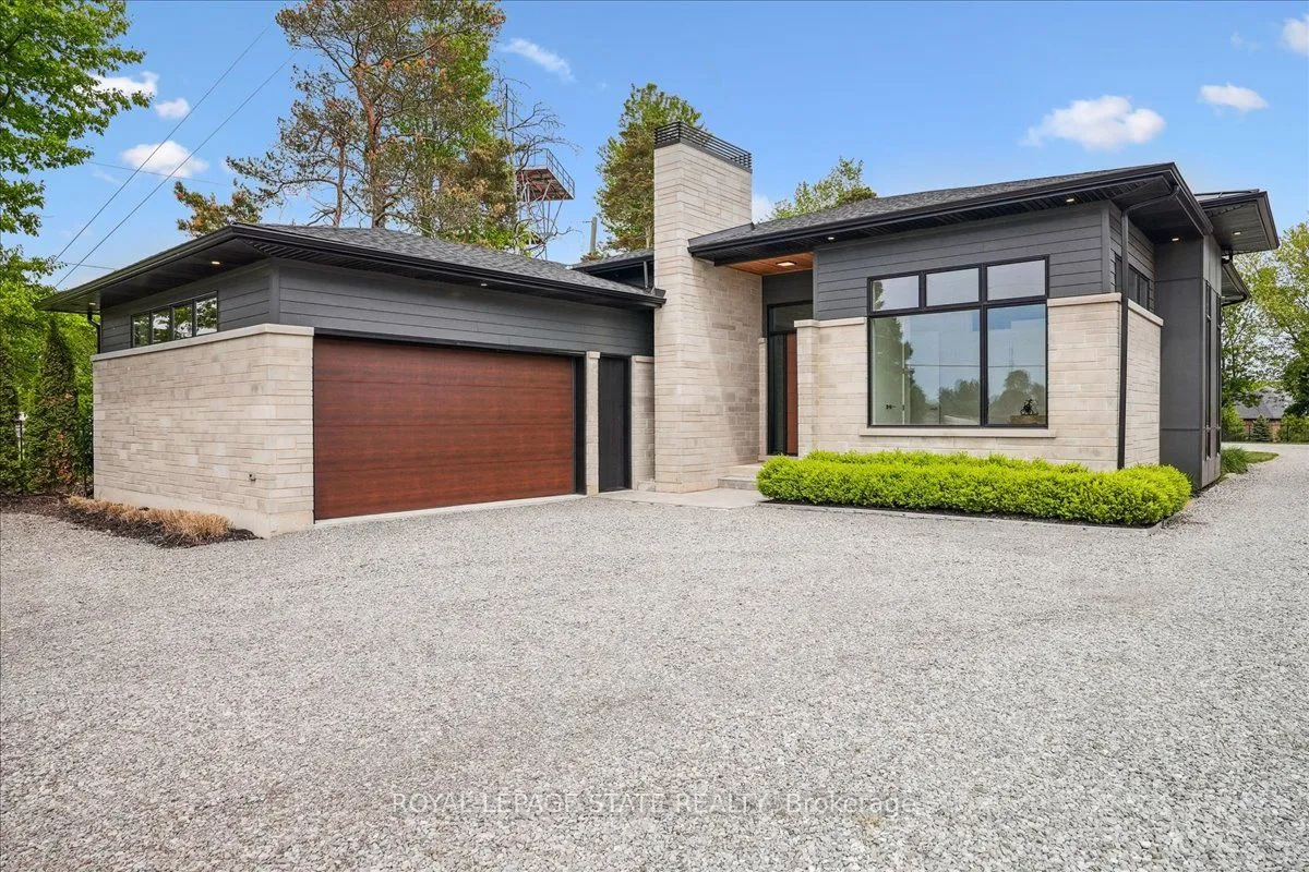 1613 G Lookout Street, ON L3E 0V2