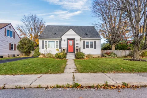 825 Maple Avenue, ON N4S 2A5