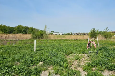 7319 MAJESTIC Trail, ON L2H 3V4