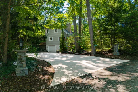 10257 Woodpark Court, ON N0M 1T0