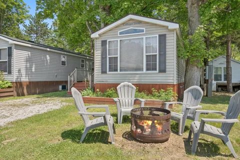 1082 SHAMROCK MARINA Road, ON P0E 1G0