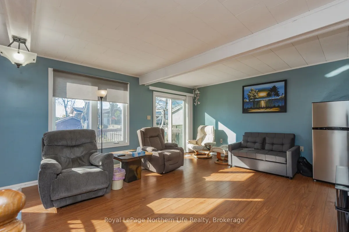 85 Campbell Avenue, ON P1A 1V7