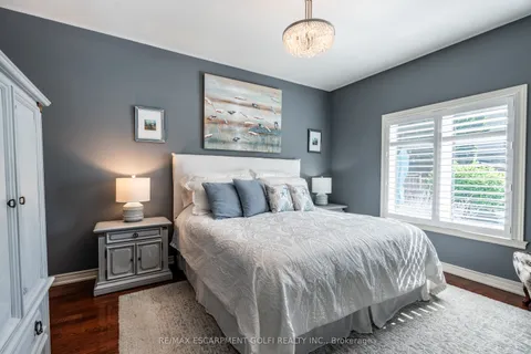 56 Videl Crescent, ON L2W 0A3