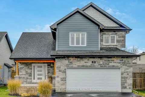 29 Meadowlark Street, ON K4R 0B8