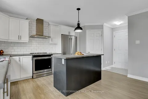 29 Meadowlark Street, ON K4R 0B8