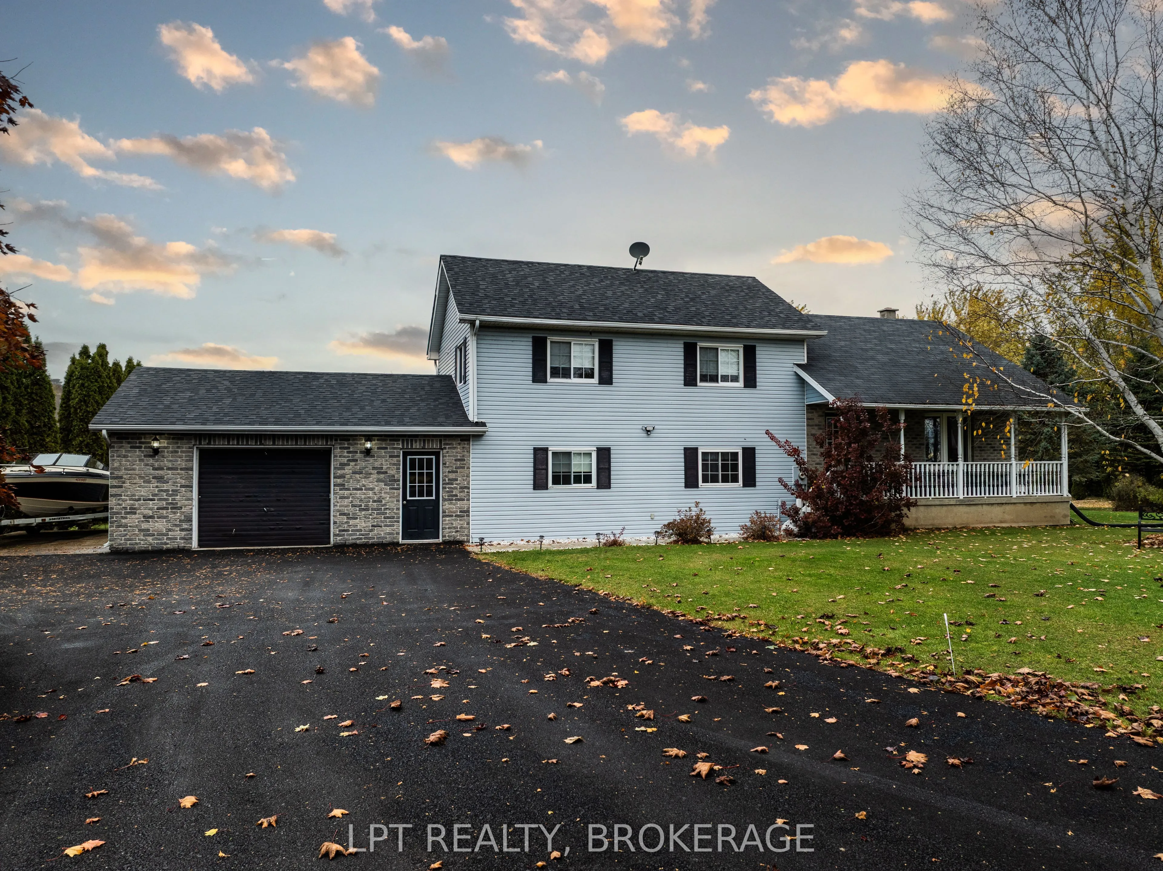 2202 Sands Road, ON K0H 1H0