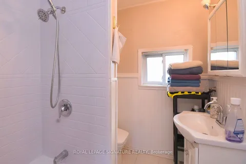 49 West Avenue, ON L8L 5C1