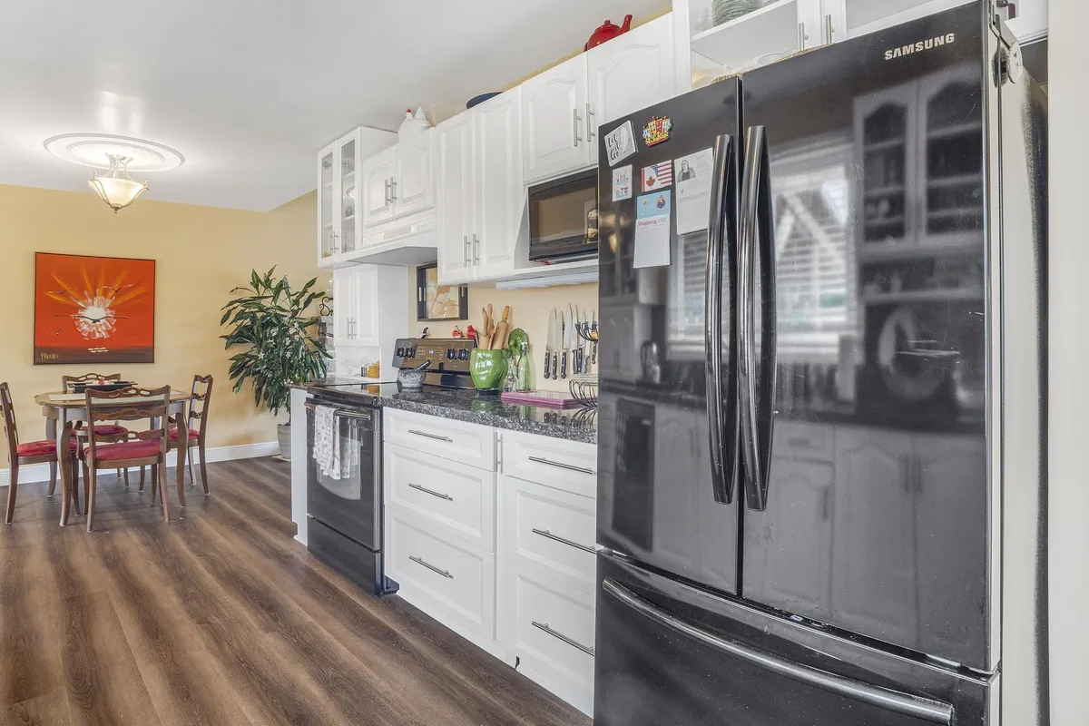 5210 Timothy Crescent, ON L2E 5G3