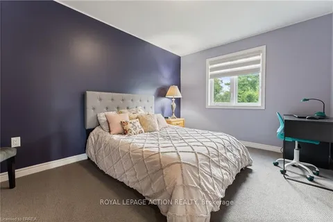 8 Lorne Card Drive, ON N3L 0H8