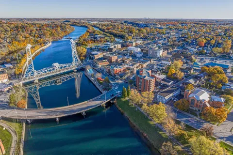 20 Avenue Place, ON L3B 4B1