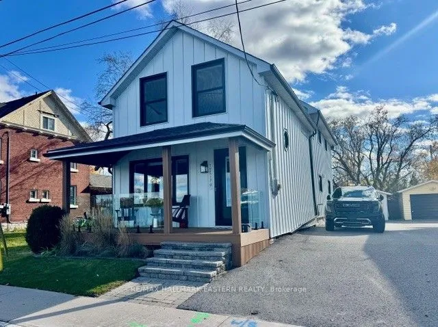 29 Crescent Street, ON K9J 2G2