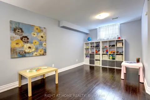 21 Mullin Drive, ON N1E 0E1