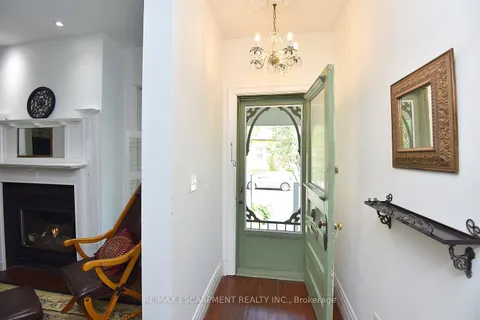 61 Burlington Street, ON L8L 1G6