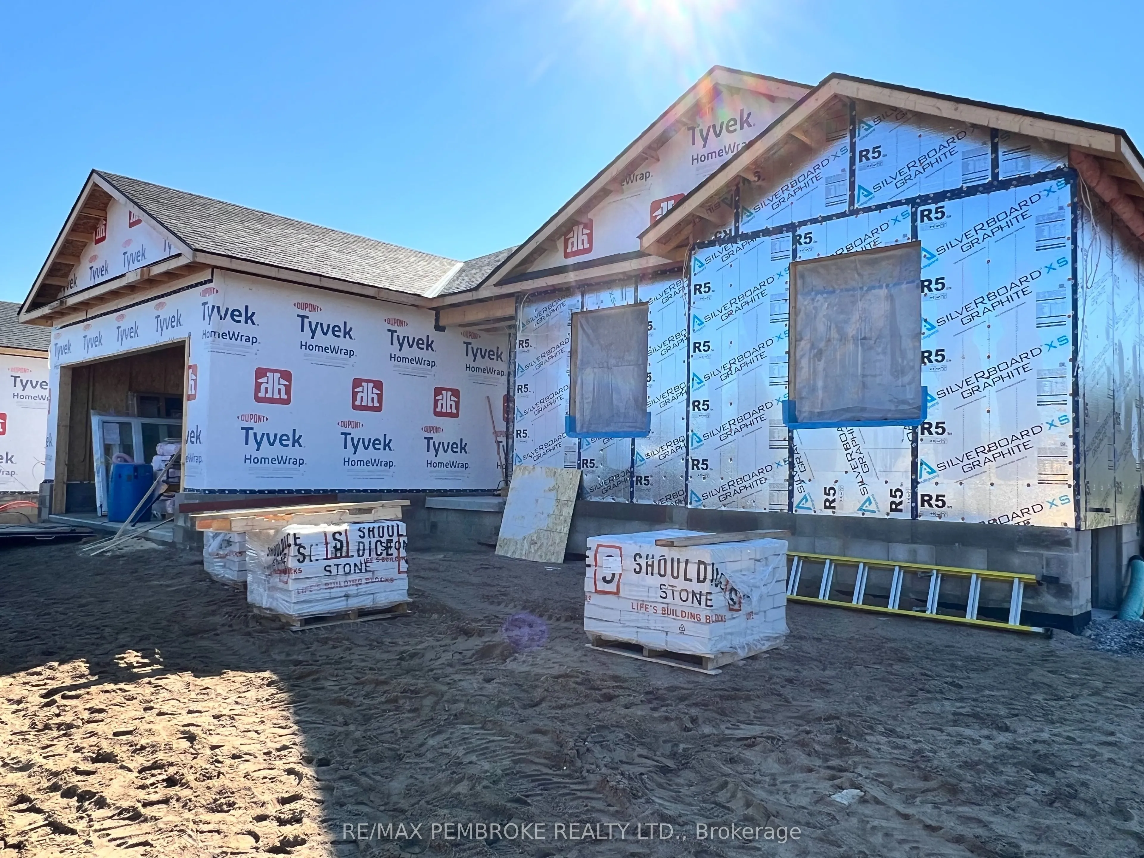 22 DURANT Street, ON K8H 0G2