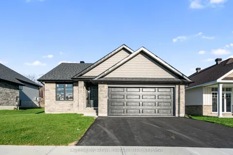 3153 Mauricy Street, ON K6K 0A1