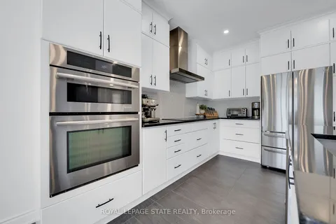 78 Chaumont Drive, ON L8J 0J8