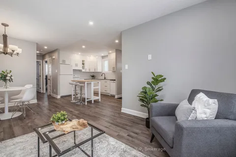 242 Castlefrank Road, ON K2L 1T5