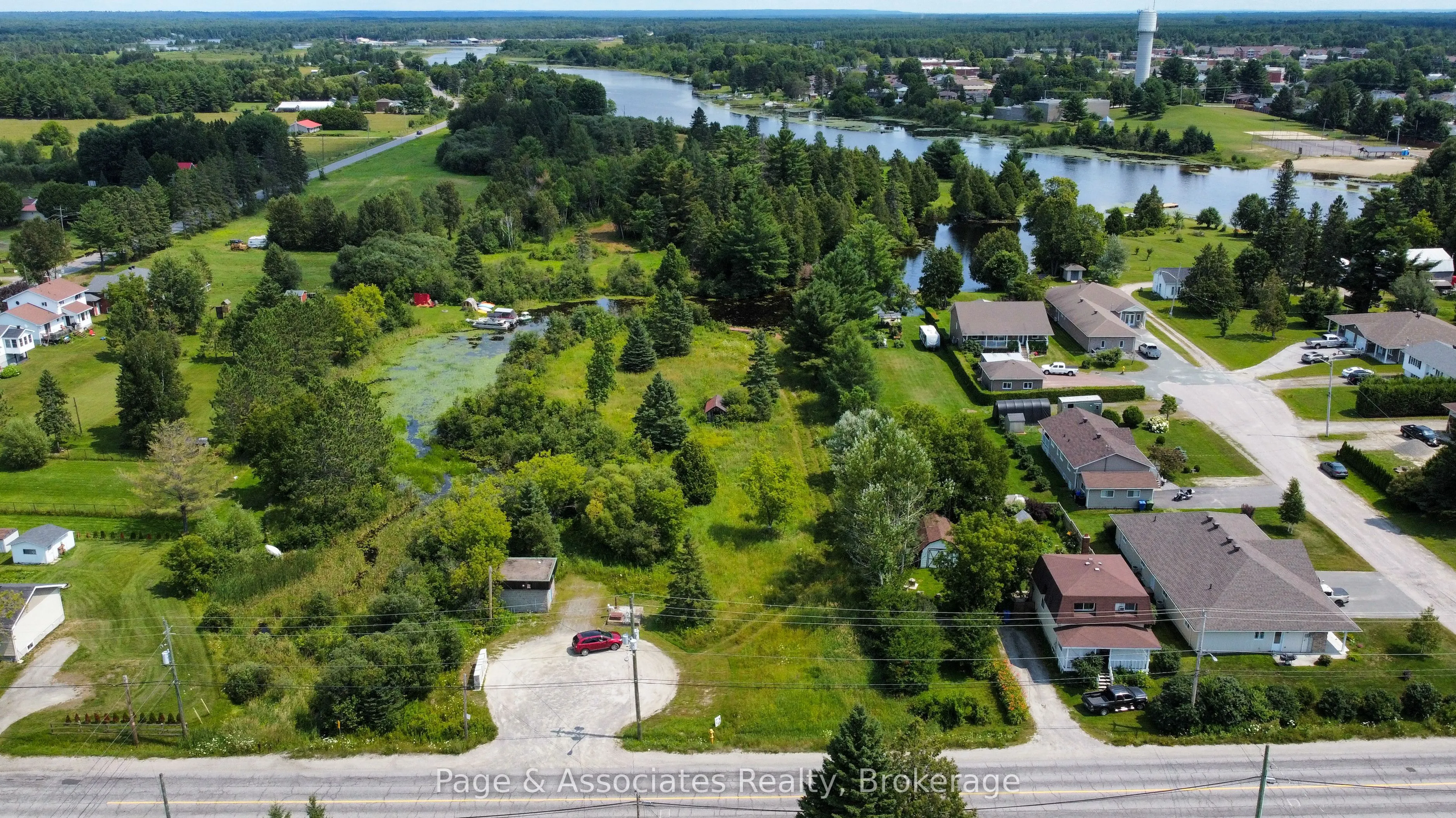 298 Dovercourt Road, ON P2B 3J2