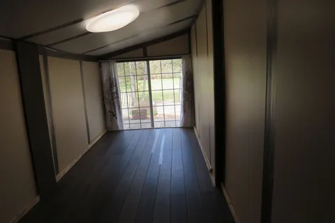 3902 Dundas Street, ON N5V 5C6