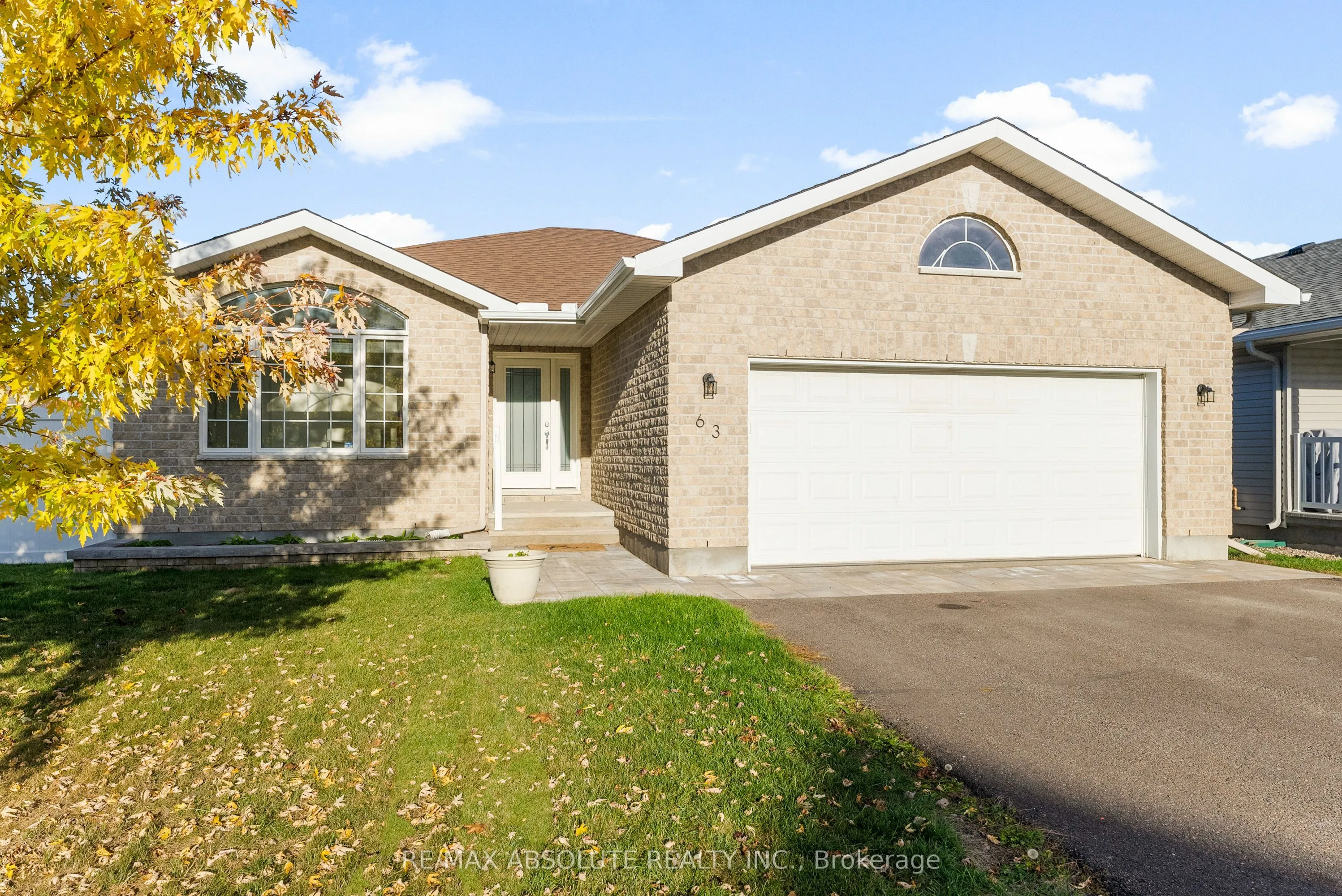 63 Bellwood Drive, ON K7S 0H3