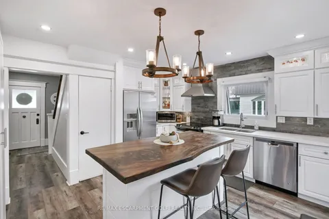 4279 East Avenue, ON L0R 1B6