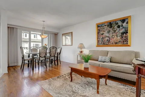 287 Macoun Circle, ON K1T 0H8