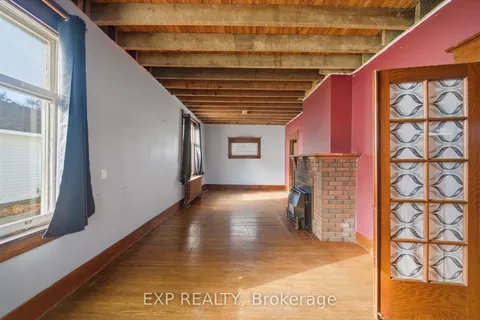 160 Head Street, ON N3Y 3X5