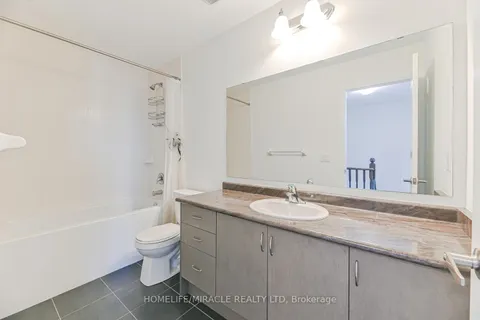 4047 Maitland Street, ON L3J 0R6