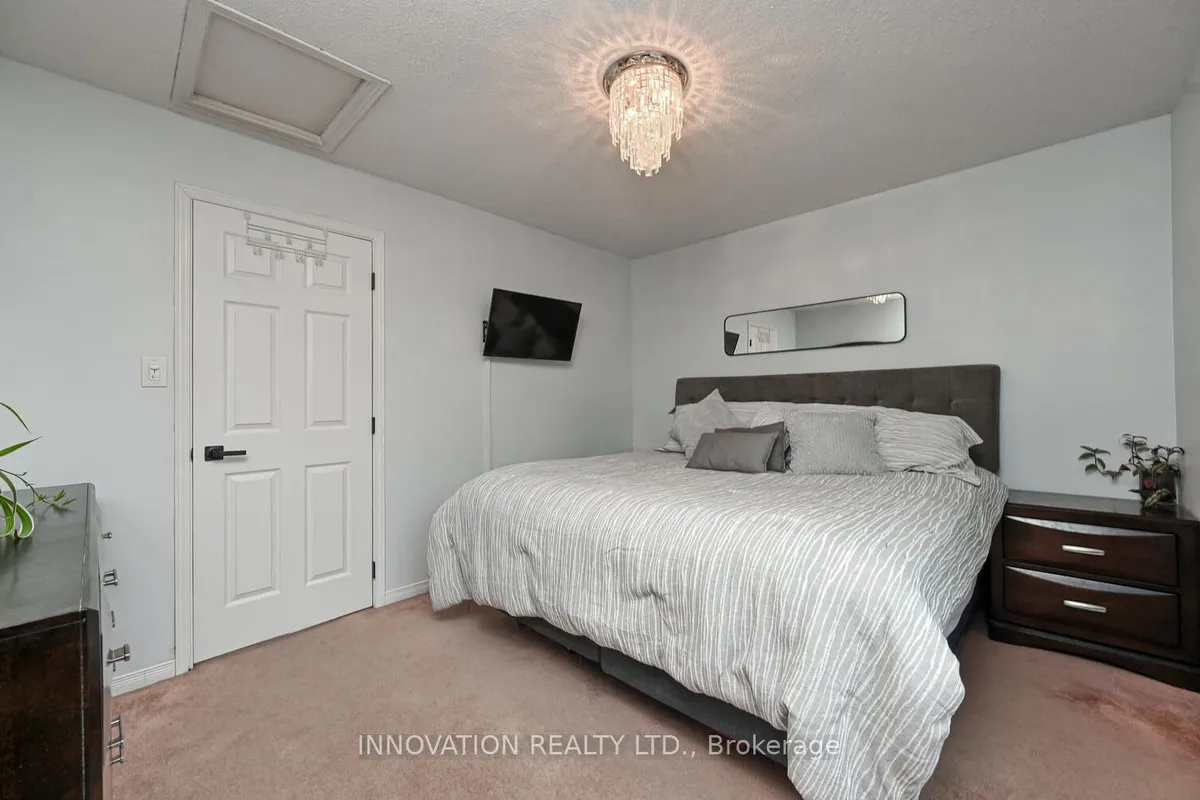 225 Charlotte Street, ON K0G 1N0