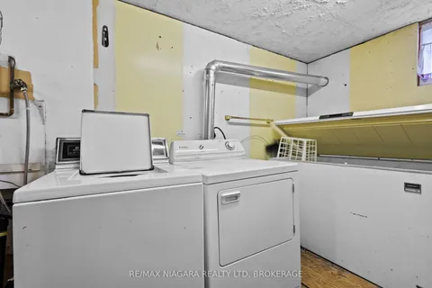 7653 WAYNE Street, ON L2H 1G7