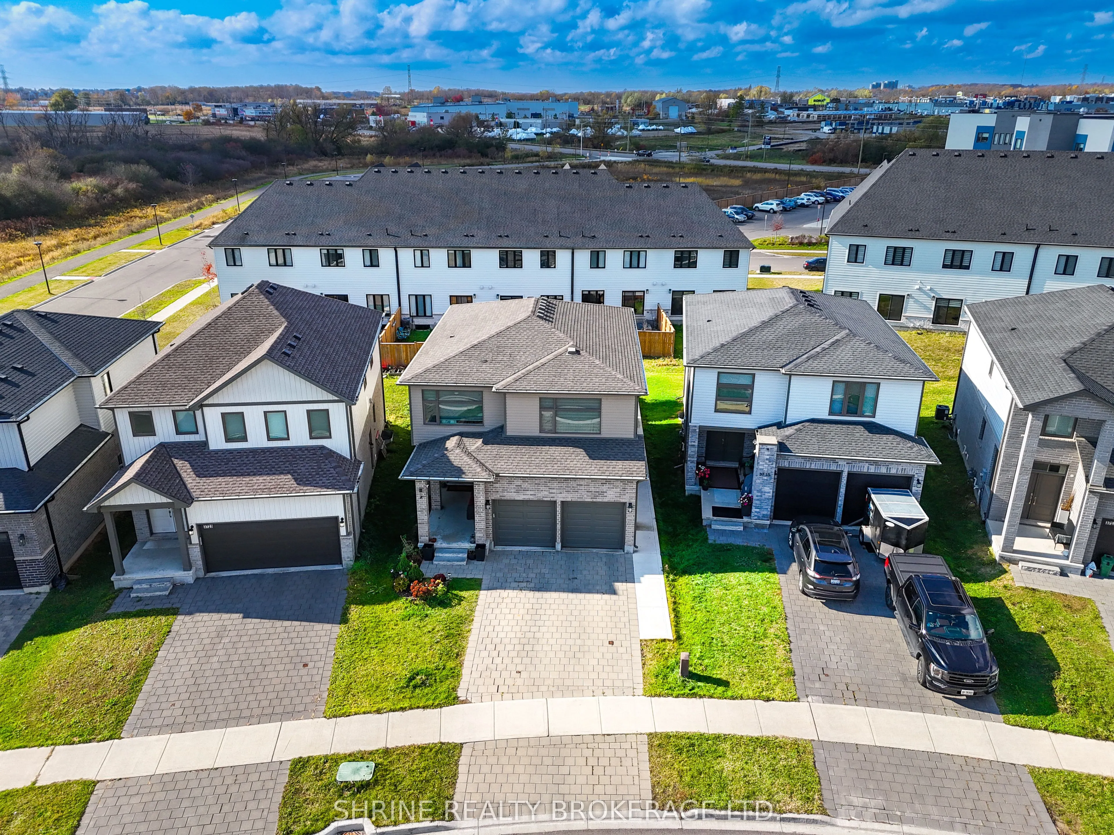 3719 Somerston Crescent, ON N6L 0G4