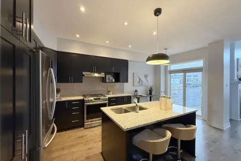 781 Brian Good Avenue, ON K4M 0E3