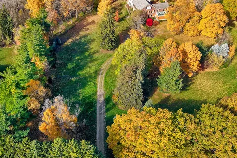 345 Mountain Brow Road, ON L7R 3X5