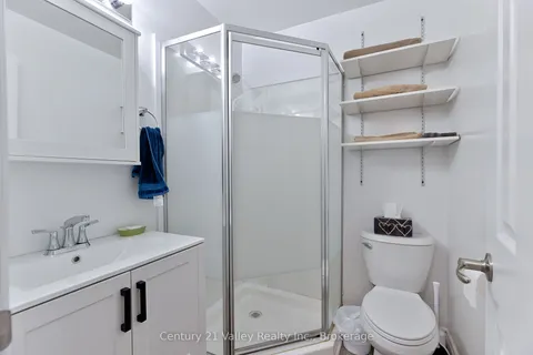 122 Alice Street, ON K0J 1T0