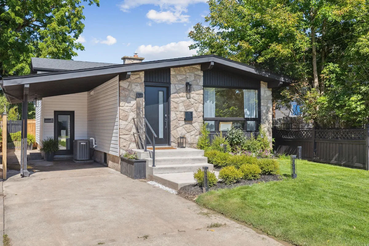 71 Jarrow Road, ON L2M 1B7