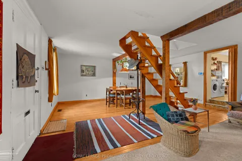 94 William Street, ON K7L 2C5