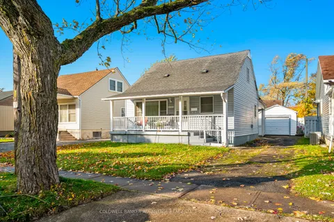 386 Simpson Avenue, ON L3B 4Z2